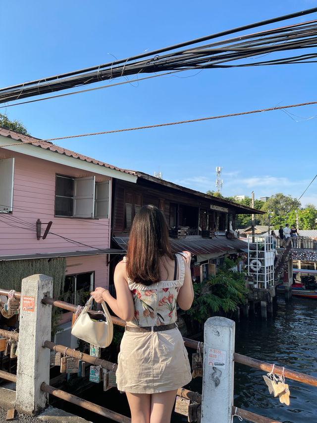🎨 เที่ยวกรุงเทพฯ 1 วัน | พายเรือชมคลอง ระบายสี
