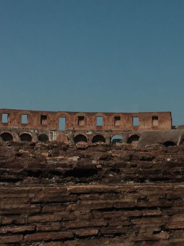 【古代ローマの魂に触れる】コロッセオで感じる歴史の重みと迫力🏛️🛡️