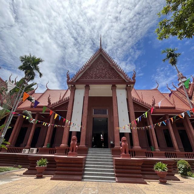 🏺 Where Gods Rest and History Speaks: The National Museum of Cambodia 🛕