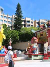 Tin Hau and Kwun Yum Statues.