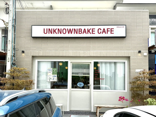 Unknownbake Cafe