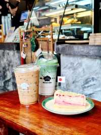 คาเฟ่ลับสไตล์ญี่ปุ่น ณ ร้อยเอ็ด