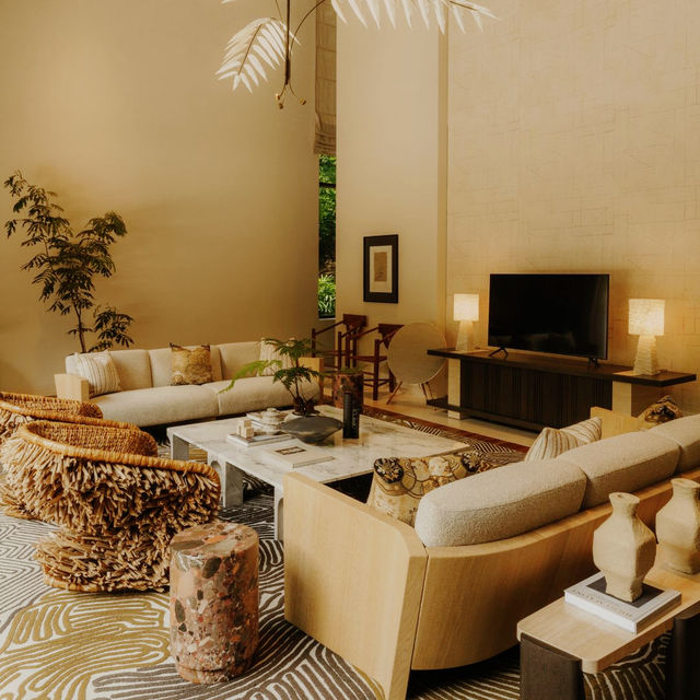 A Sanctuary of Elegance in a Verdant Haven