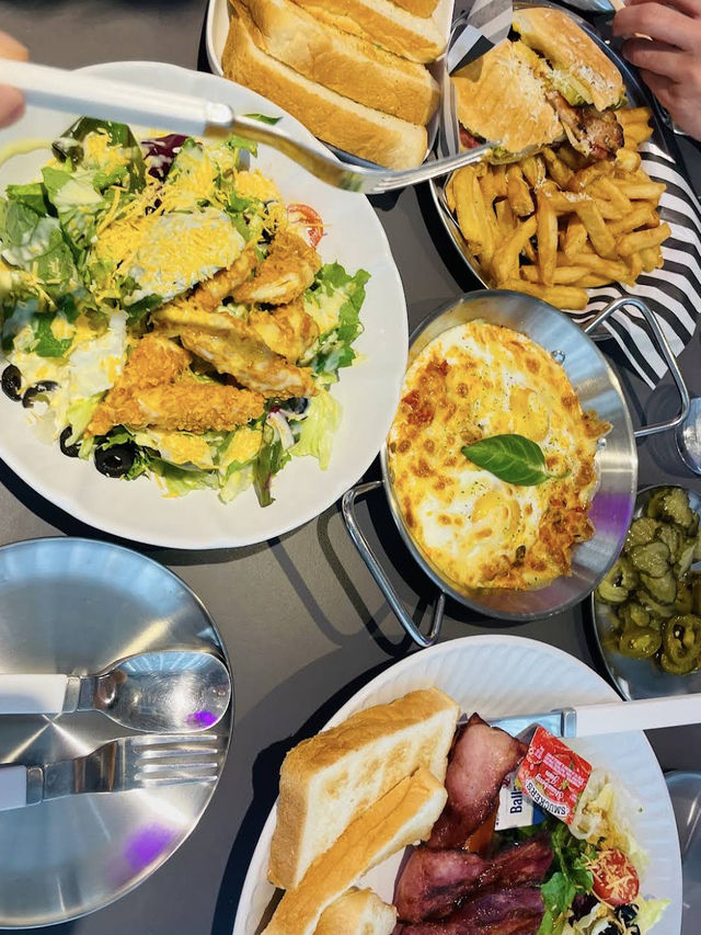 Malone House Cafe & Bar