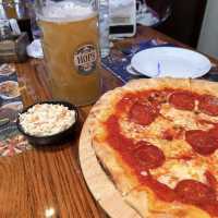 大きなクラフトビールが有名な観光地にあるお店🇹🇭