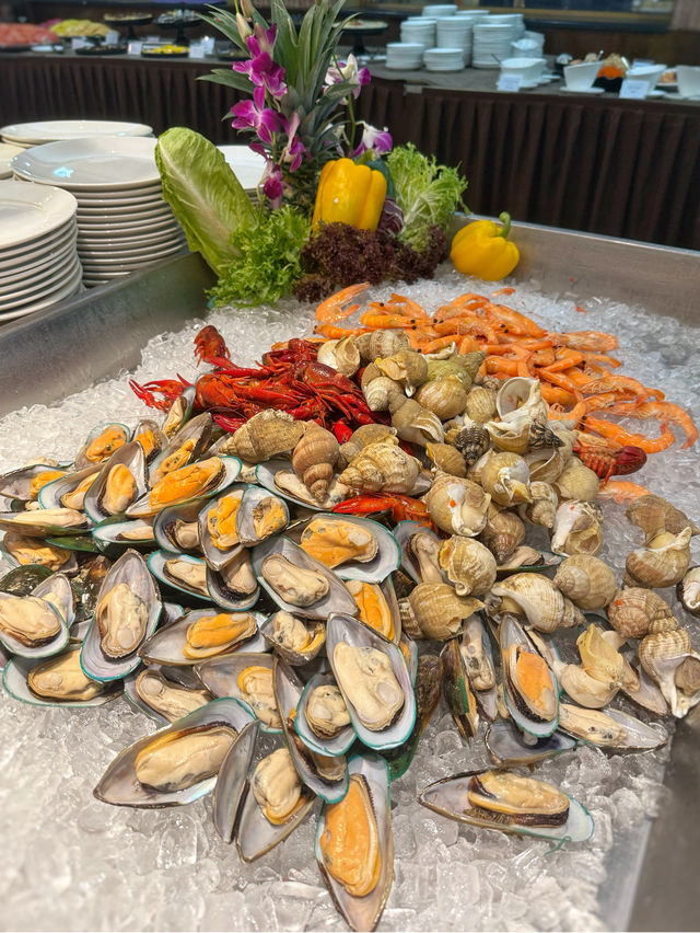 【自助餐維港夜景遊⛴️海上觀賞幻彩詠香江🎇】  