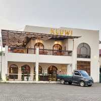 A Mediterranean Escape in Pontianak: Discover Kwuliland Cafe
