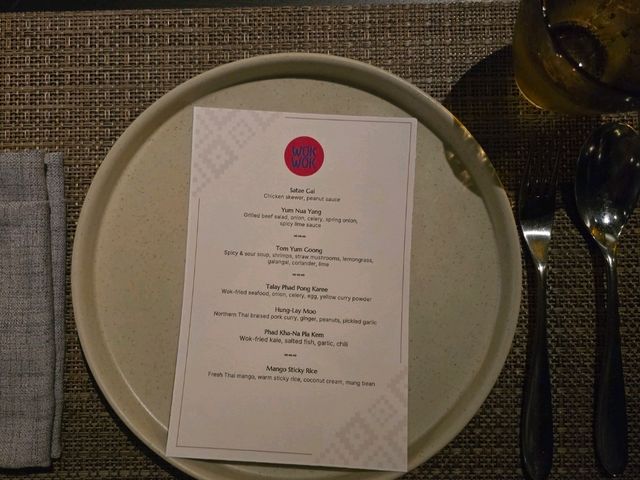 Wok Wok & Village Butcher ร้านอร่อยใน ANdAZ