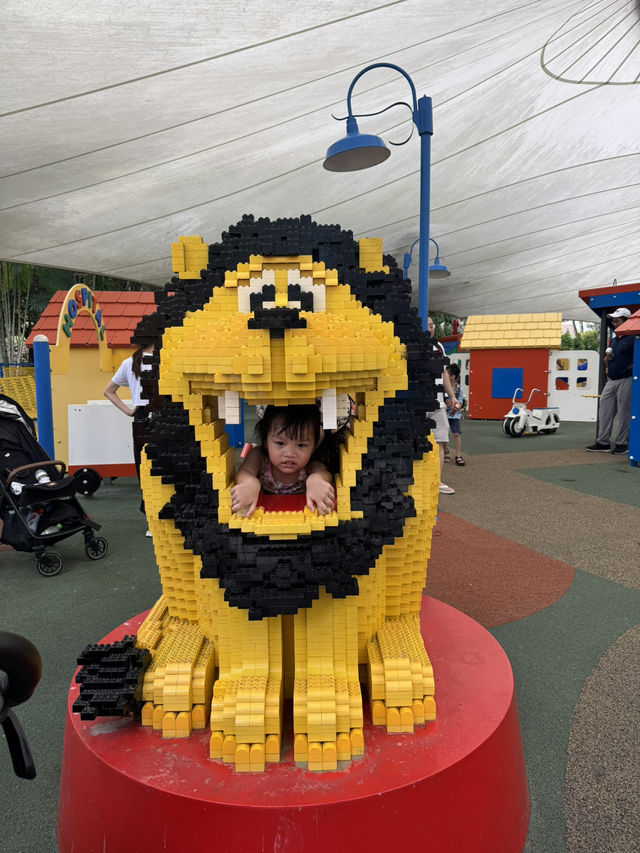 Weekend getaway at Legoland Malaysia Theme Park! 