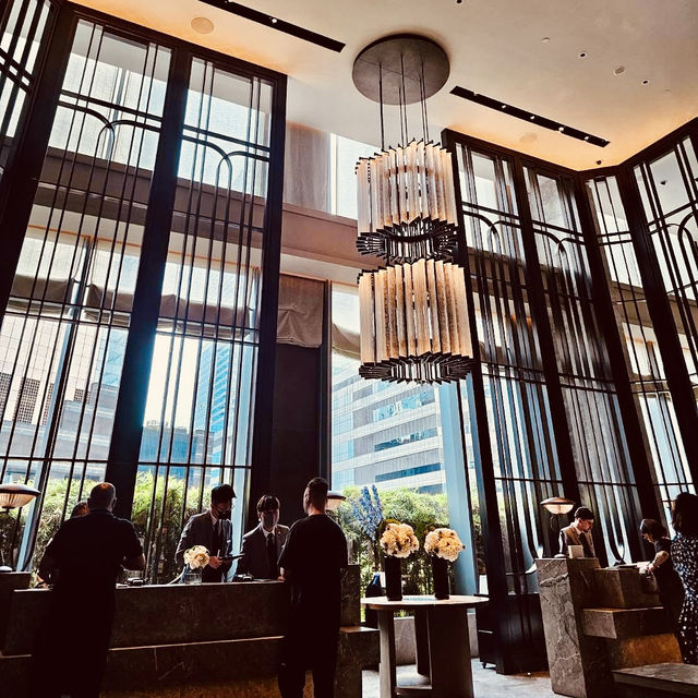 Timeless Luxury in the Heart of the City: St. Regis Hong Kong Timeless Luxury in the Heart of the City: St. Regis Hong Kong