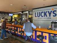 聖地牙哥教士隊看球的絕佳餐廳選擇！Lucky's Lunch Counter
