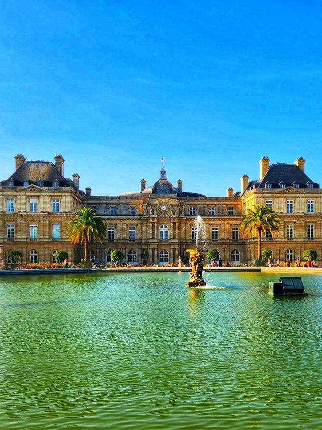 🌿 Palais du Luxembourg – Parisian Elegance & Timeless Charm