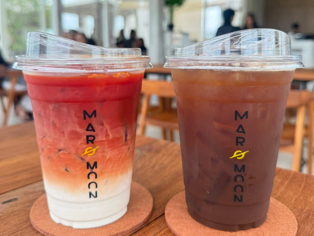  MARsMoon cafe & Restaurant  