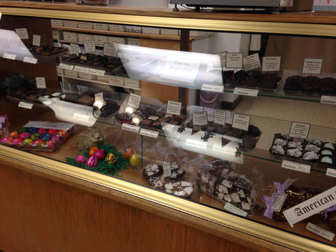 Boehm’s Candies & Chocolates 
