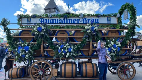 독일 옥토버페스트 완벽 가이드: 뮌헨에서 가장 활기찬 카니발을 경험하세요 — traveler post in 프라이징