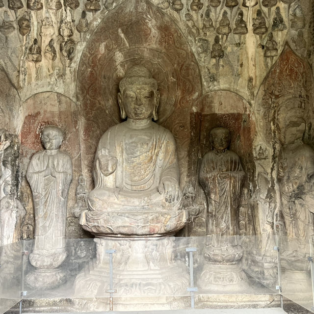 🪨 Longmen Grottoes — A Thousand Buddhas by the River