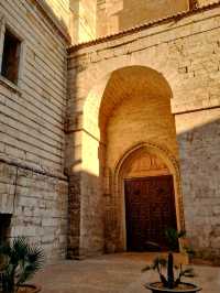 穿越哥德式奇幻建築世界