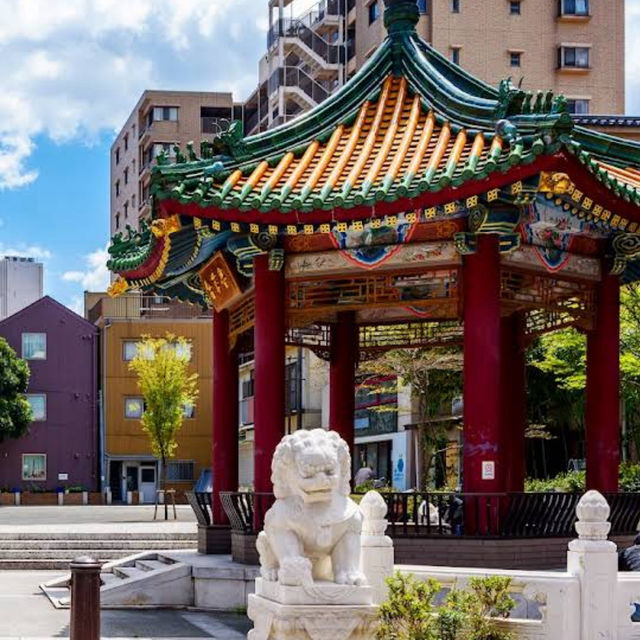 🌊🌸 Yamashita Park & Yokohama Chinatown – A Perfect Stroll 🥟🛍