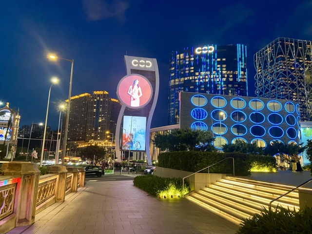 路氹城浪漫夜色體驗✨ 澳門夜景漫步之旅💕 路氹城浪漫夜色體驗✨ 澳門夜景漫步之旅💕