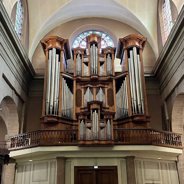 Église Saint-Louis – The Spiritual Heart of Grenoble’s Baroque Heritage