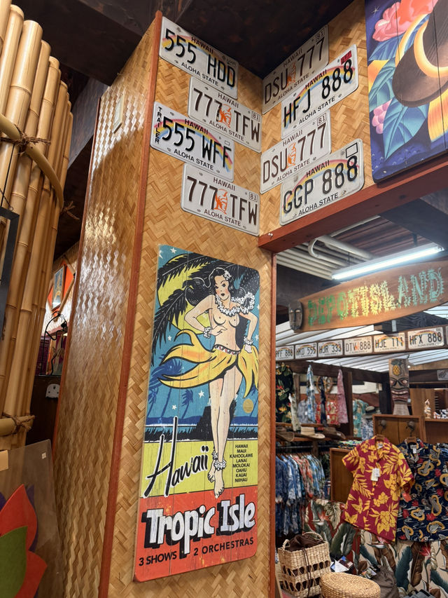 American Village Gems🛍️ American Village Gems🛍️