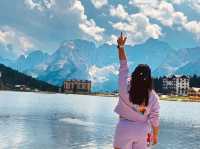 🌄 Morning at Lago di Misurina, Italy 🇮🇹