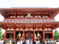 “วัดอาซากุสะ 🏯 สัญลักษณ์แห่งศรัทธาและความงดงาม "