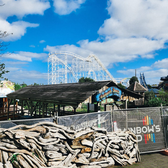 สนุกสุดมันส์ที่ Rainbow’s End สวนสนุกในนิวซีแลนด์