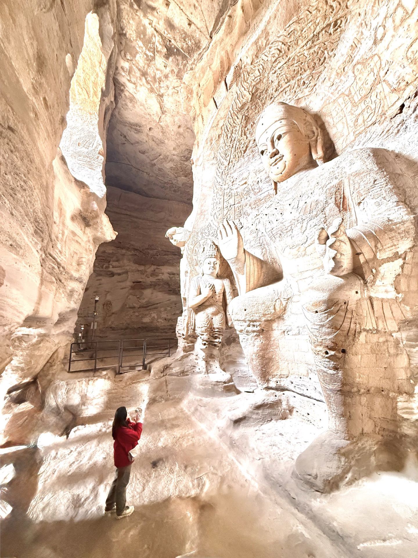 🇨🇳 I Didn't Expect Yungang Grottoes to Impress Me This Much