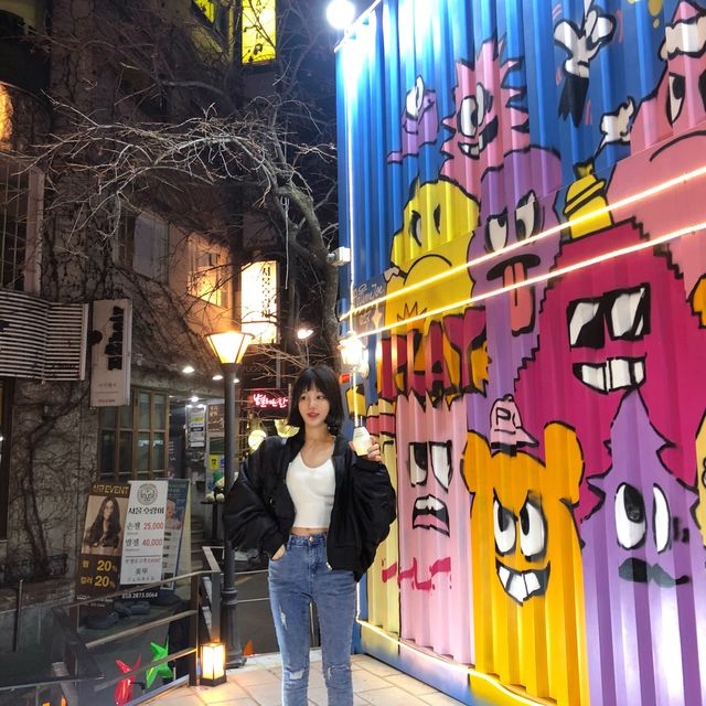 🇰🇷弘大.韓國年輕人嘅集中地。