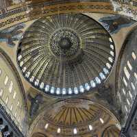 Istanbul: City of Roses, Palaces & Waterways