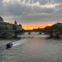 A Parisian Stroll to Remember