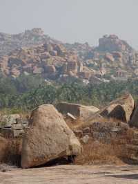 Boulder Paradise in Hampi: Nature’s Majestic Playground