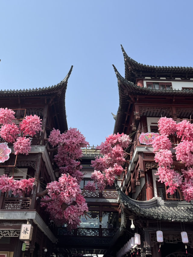 Shanghai｜ Must visit Yuyuan Garden with traditional Shanghai vibe 