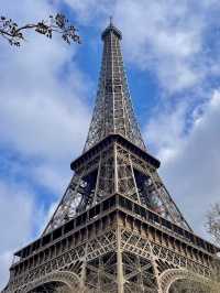 【パリ🇫🇷】節約派におすすめ！エッフェル塔を下から楽しむ3つの方法🗼