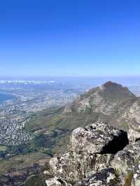 Climbing Table Mountain – Stairway to the Clouds ☁️ 