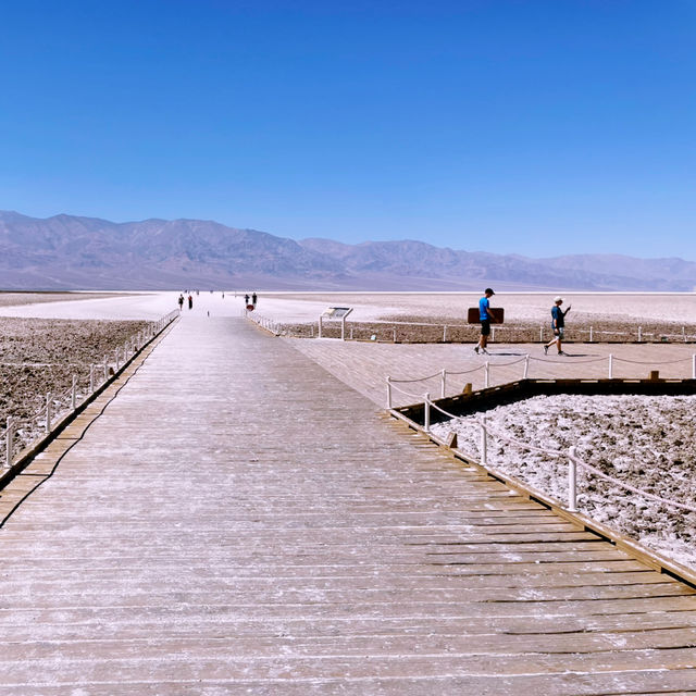 🔥 Death Valley National Park Transportation Tips: Explore the Hottest Place on Earth (Safely!)