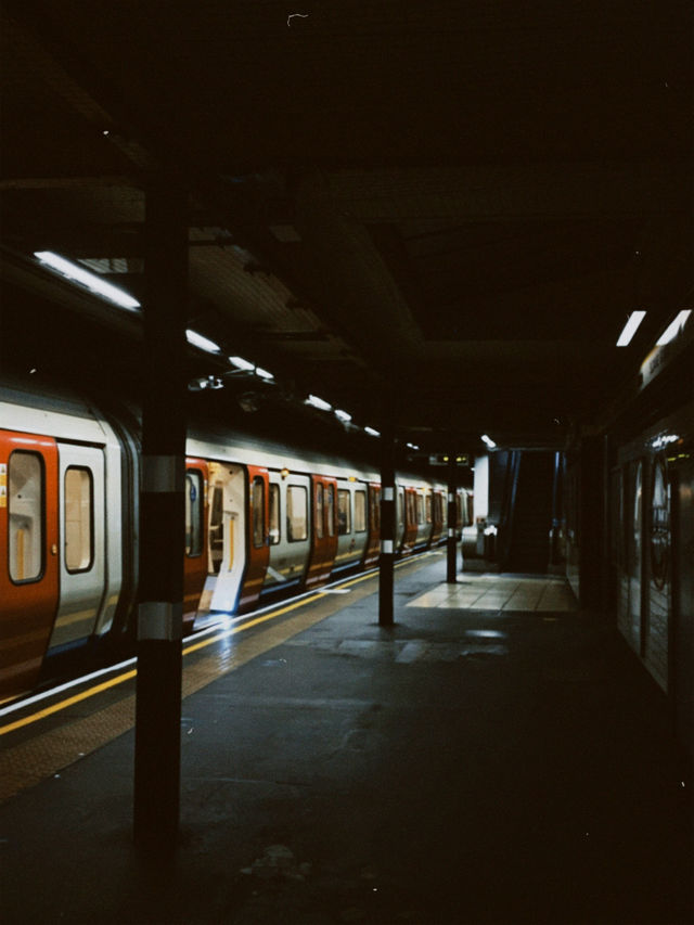 Northern Line – Split Personality, One Iconic Ride