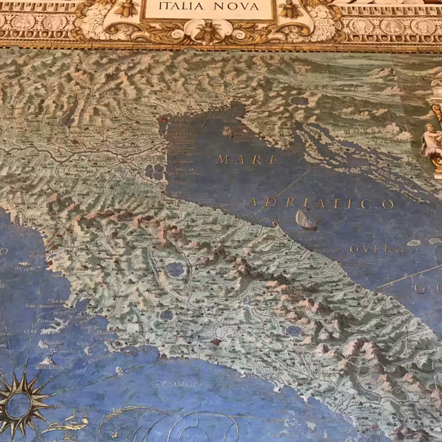 Vatican City🇻🇦A Divine Journey Through Art and History at the Vatican Museums! 🏛️✨