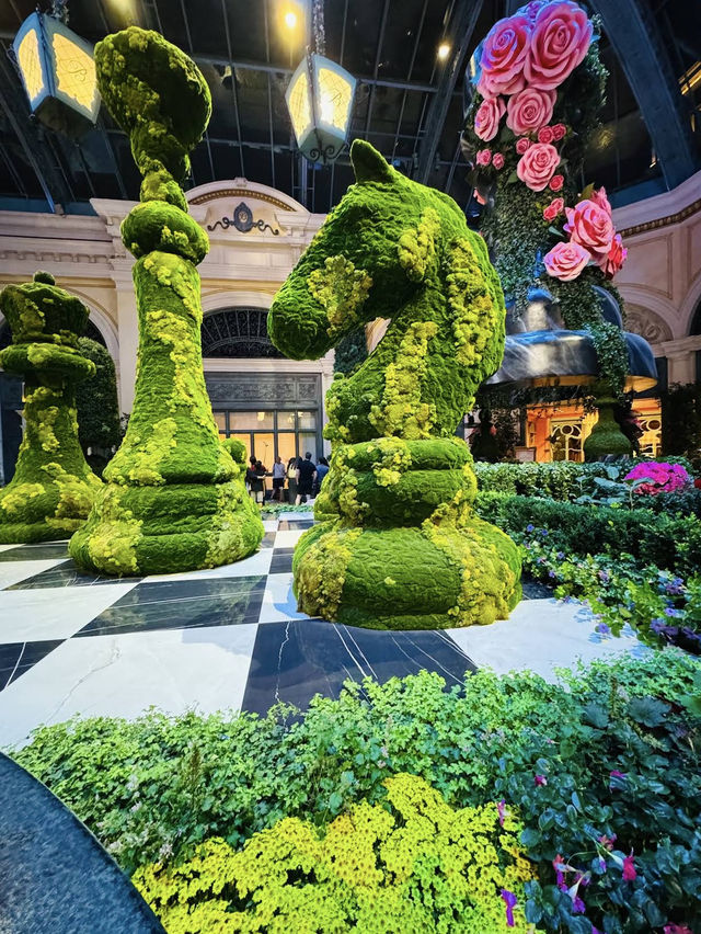 Engaging sight, smell, and emotion. 🌸👃🌿 