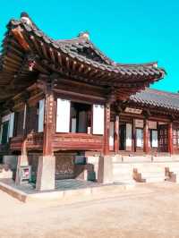 Catch some history at Changdeokgung
