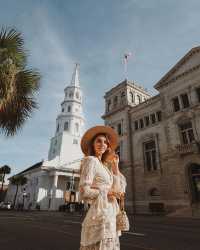 Charleston: Where Old Town Charms Blossom