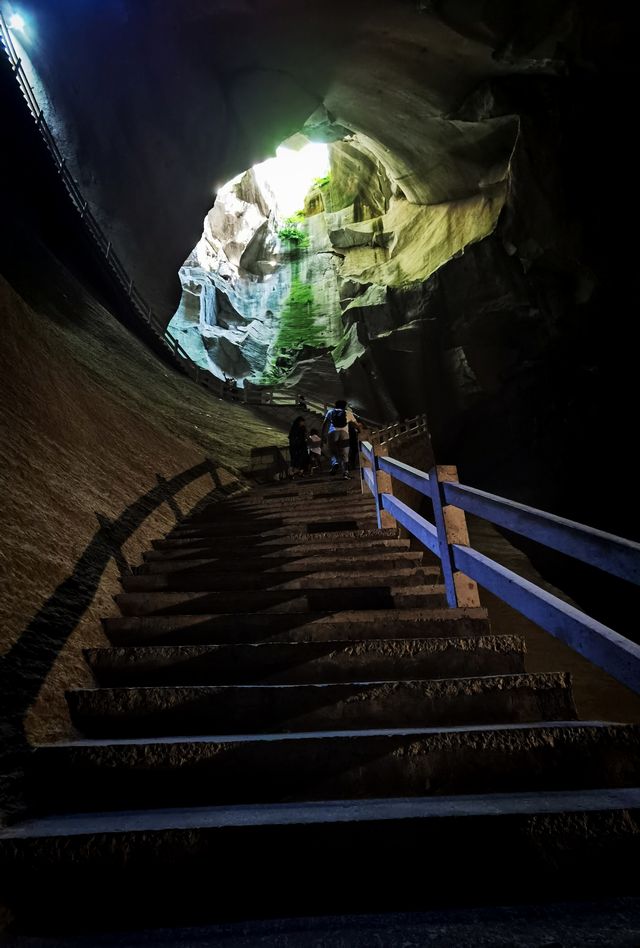長嶼硐天之水雲硐