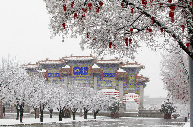 一下雪，西安樓觀就美成了仙都