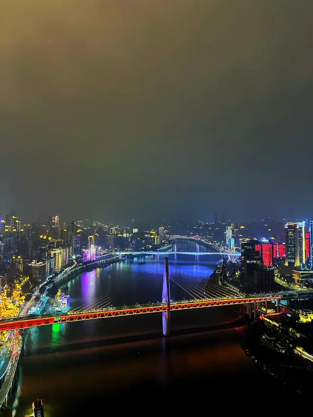 Come on! Experience the charm of magical Chongqing in 360° at Cloud Park 8D