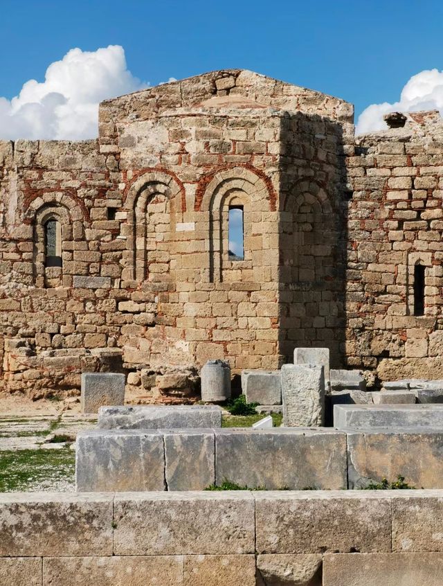 林佐斯衛城Acropolis of Lindos