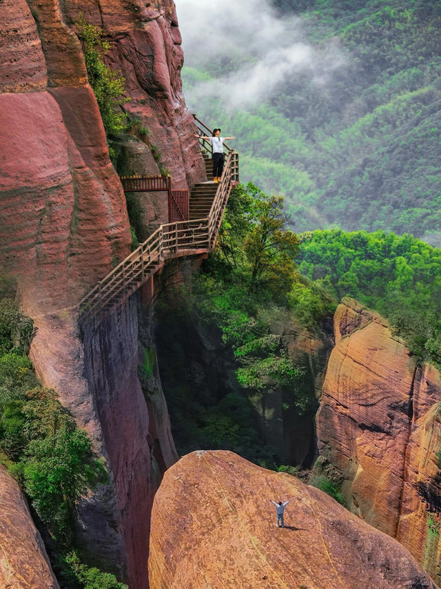徐霞客沒騙我，比起黃山，我更推薦爬這座山