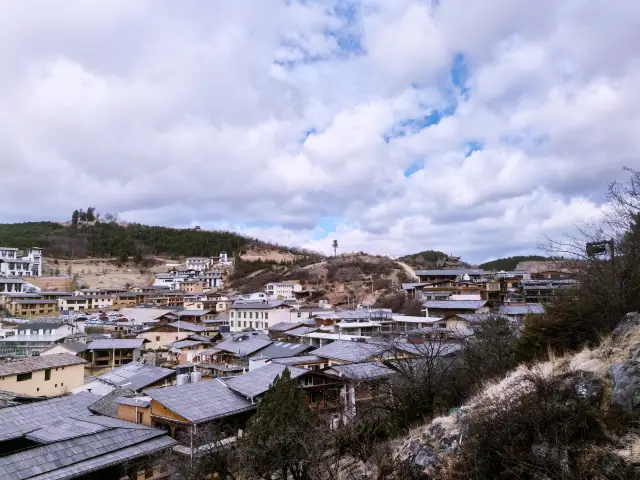 香格里拉，你玩得可真花啊！｜免費的龜山公園