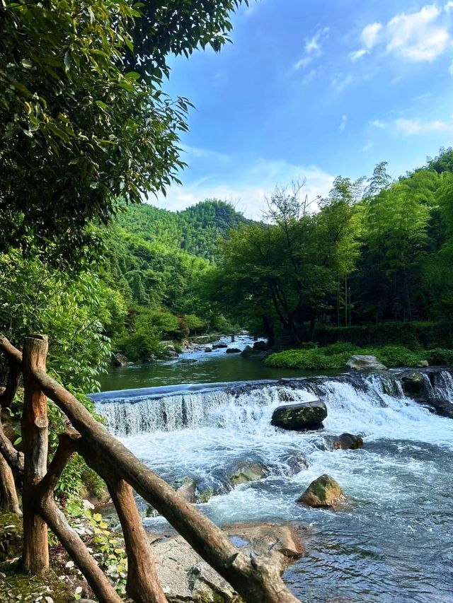 浙東小九寨，天然氧吧，夏天逃離城市徒步玩水好去處！