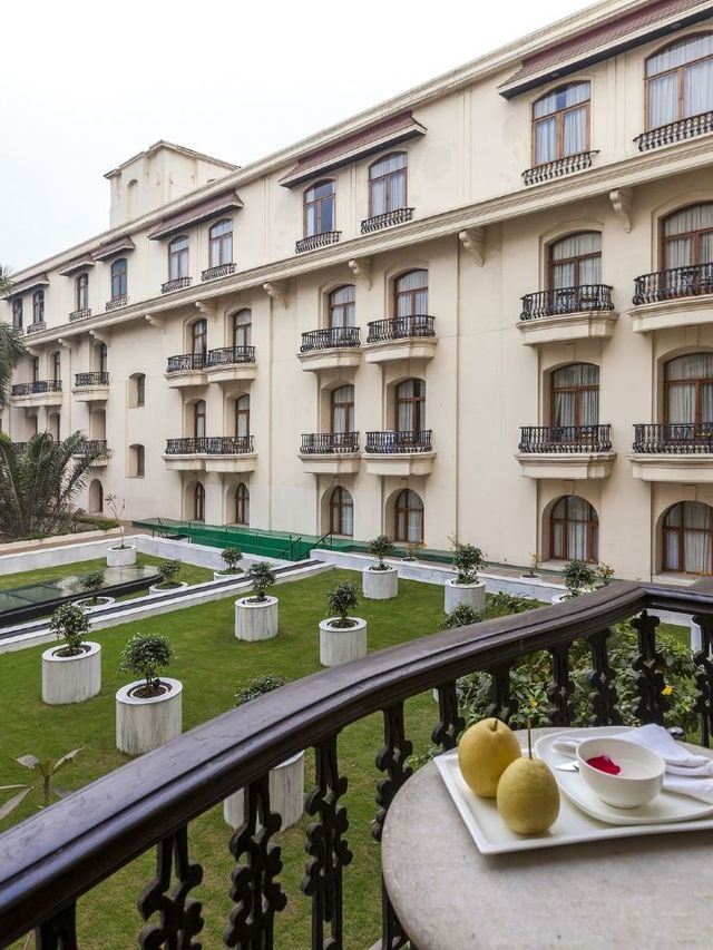🌟 Kolkata's Heritage Haven: Oberoi Grand's Grandeur 🌟